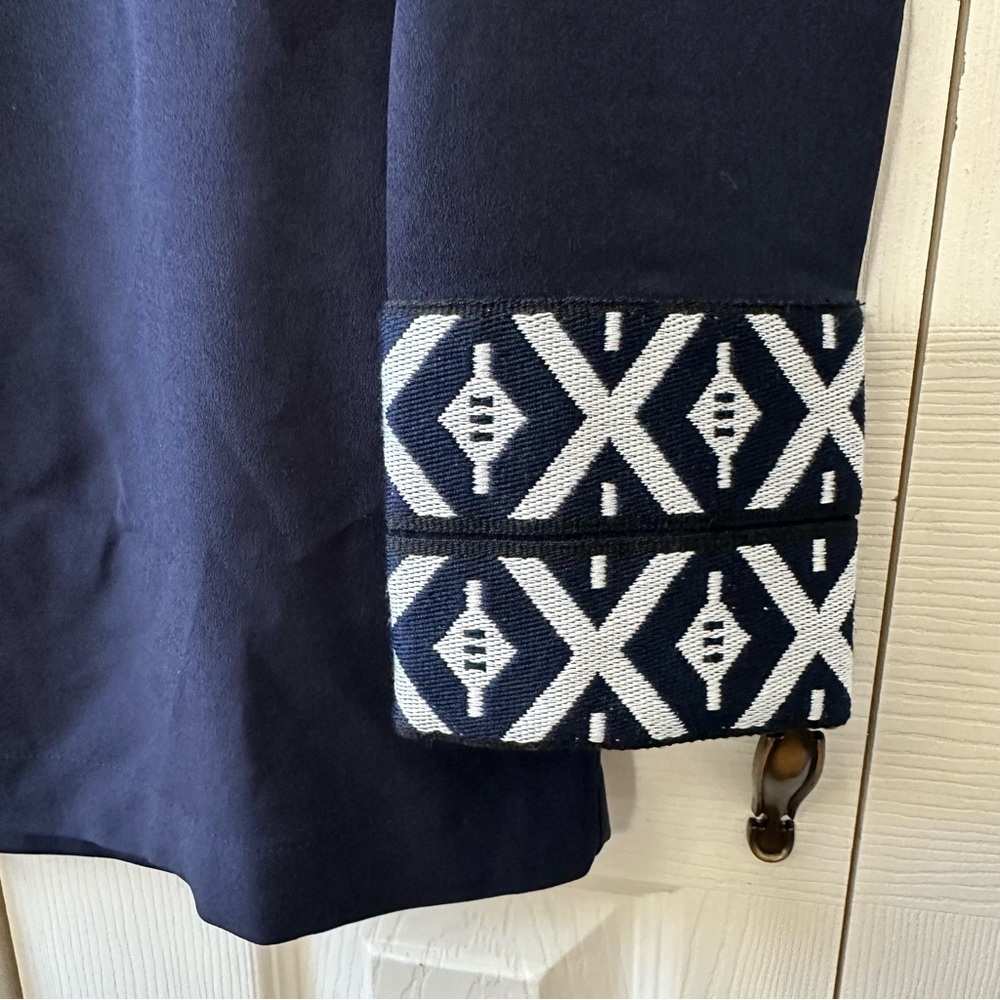 Tory Burch Embroidered Long Sleeve Tunic Top Navy Blue White Womens Size 2 - Picture 3 of 9